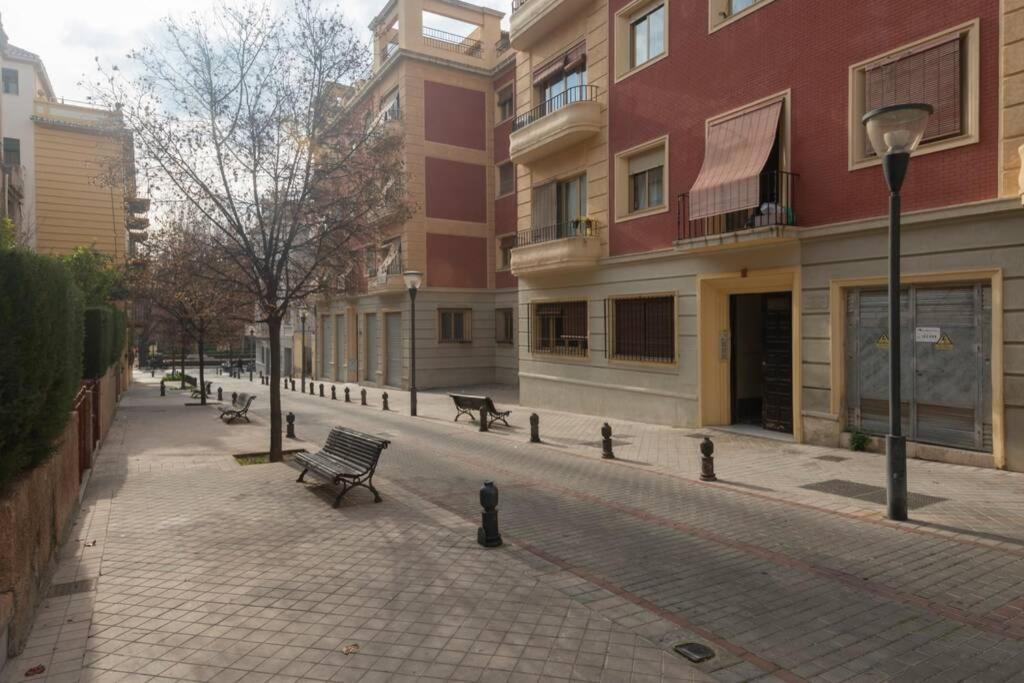 Апартаменти Precioso Piso En Paseo De La Bomba Free Parking Гранада Екстер'єр фото