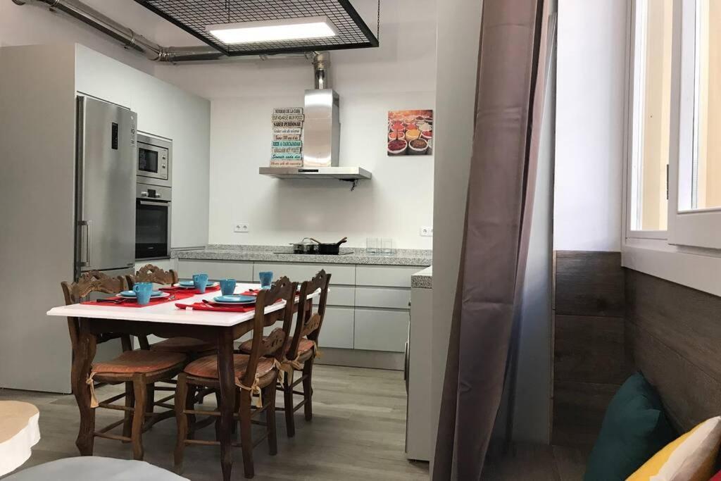 Апартаменти Precioso Piso En Paseo De La Bomba Free Parking Гранада Екстер'єр фото